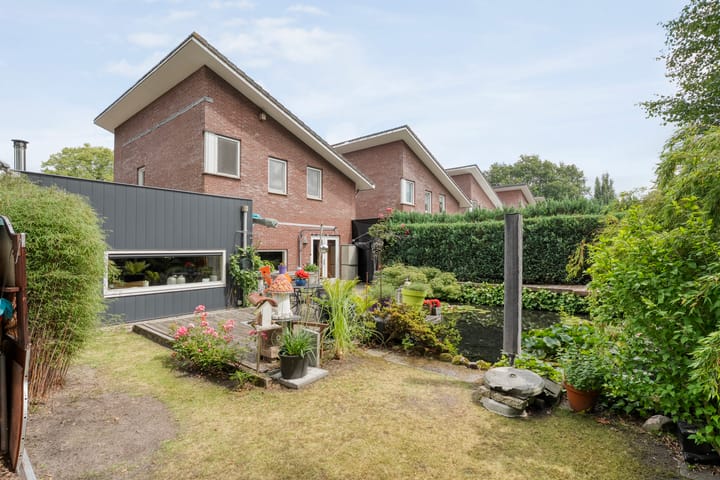 Photo 40 of Valkenakker 2