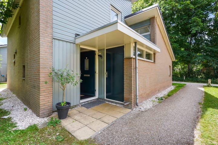 Foto 42 van Machiel Vrijenhoeklaan 450-53