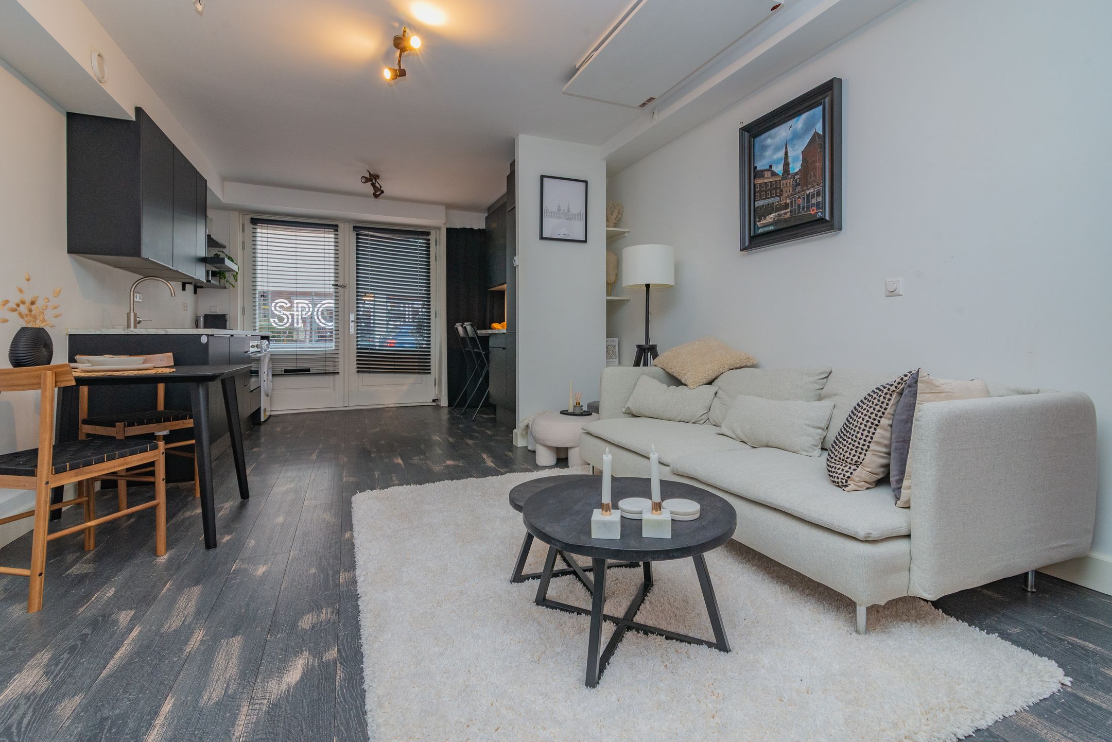 Foto 3 van Fokke Simonszstraat 43-H