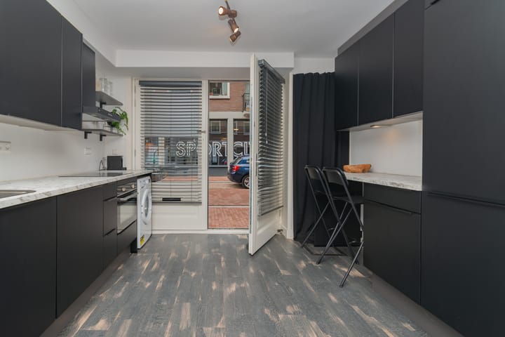 Foto 16 van Fokke Simonszstraat 43-H