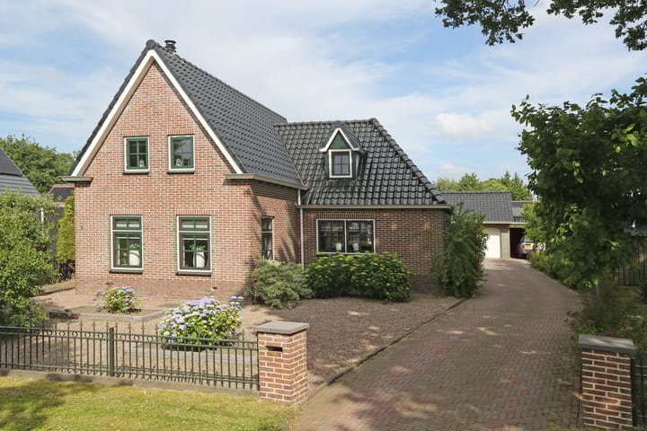 Foto 1 van Betonwei 3