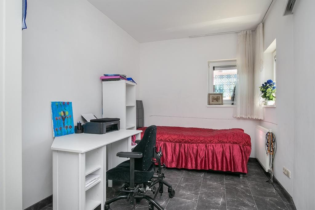Photo 11 of van Aitzemastraat 22