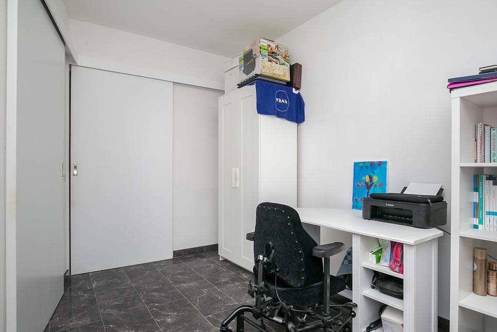 Photo 12 of van Aitzemastraat 22