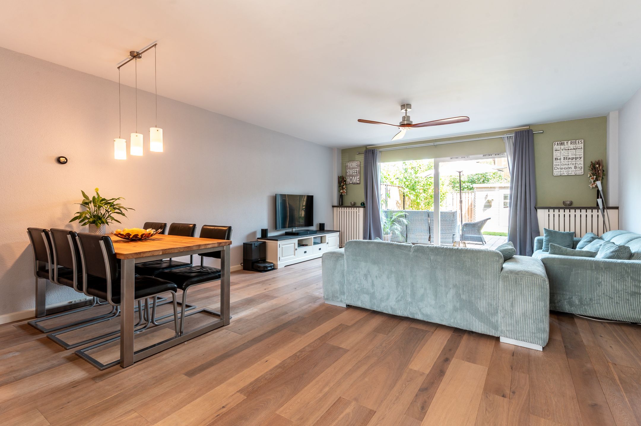 Photo 3 of Archipel 44 15