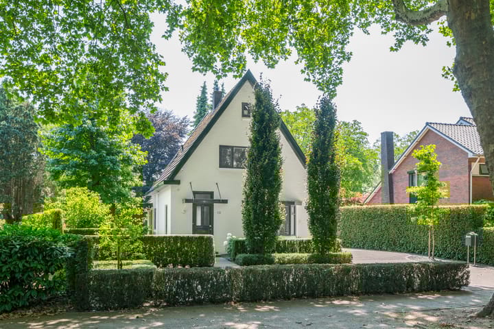 Foto 1 van Loolaan 12