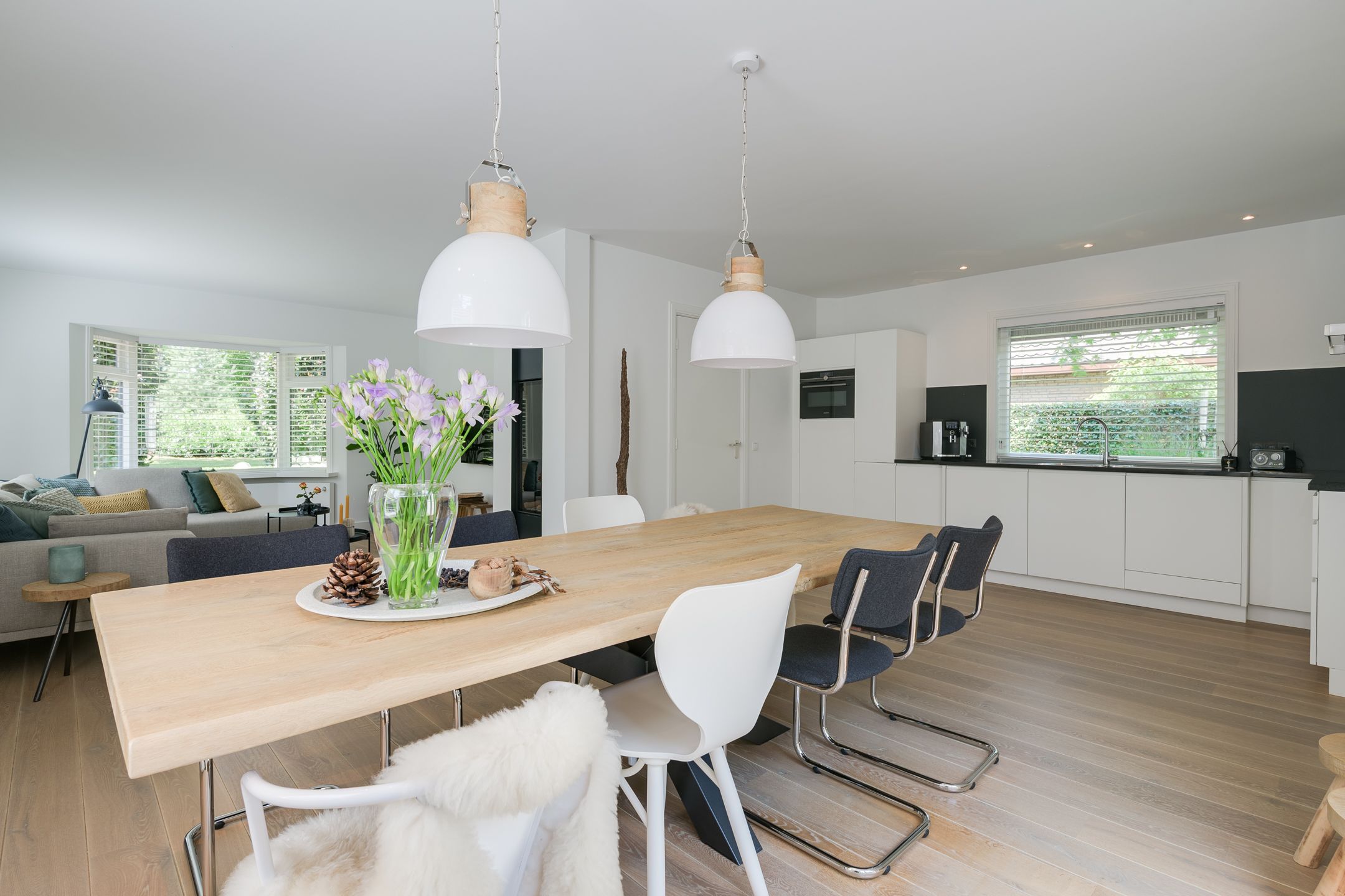 Foto 24 van Loolaan 12