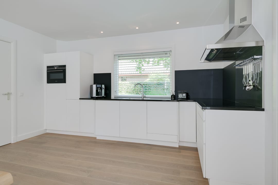 Foto 26 van Loolaan 12