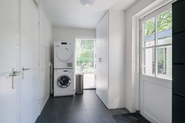 Foto 29 van Loolaan 12