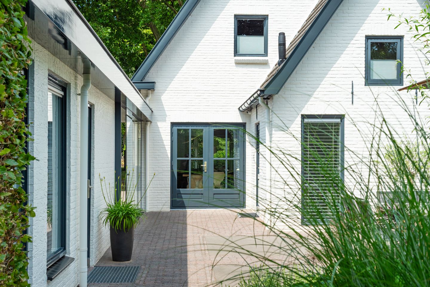 Foto 70 van Loolaan 12