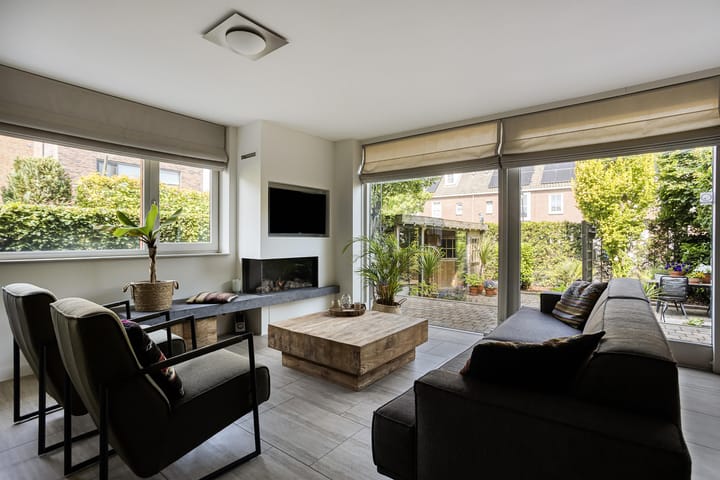 Foto 2 van Luttenberg 1