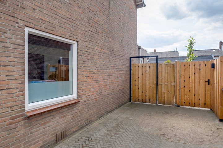 Foto 27 van Charlotte de Bourbonlaan 30