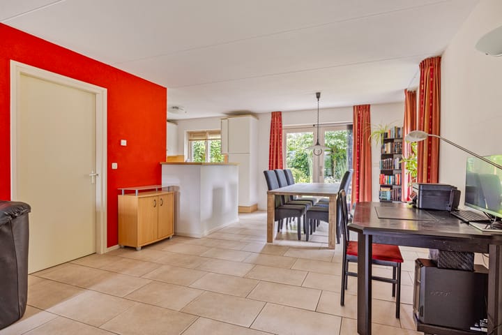 Foto 11 van Hofkamp 184