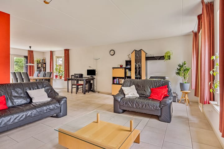 Foto 8 van Hofkamp 184