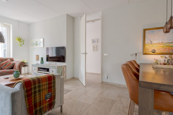 Foto 11 van H. Scheepstrastraat 1