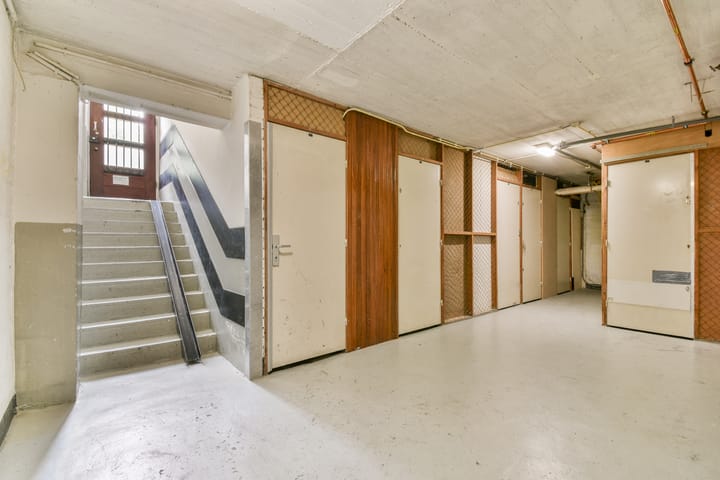 Foto 18 van Burgemeester Röellstraat 4-2