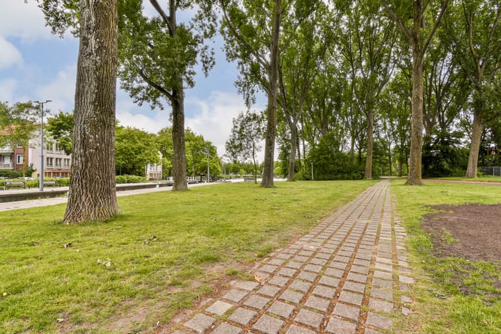 Foto 20 van Burgemeester Röellstraat 4-2