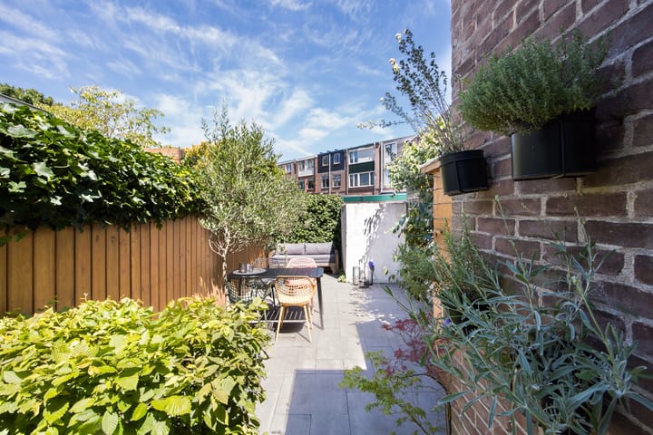 Foto 40 van Bataviastraat 3