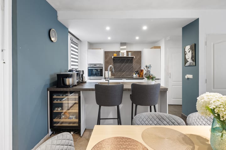 Foto 6 van van Voorststraat 8