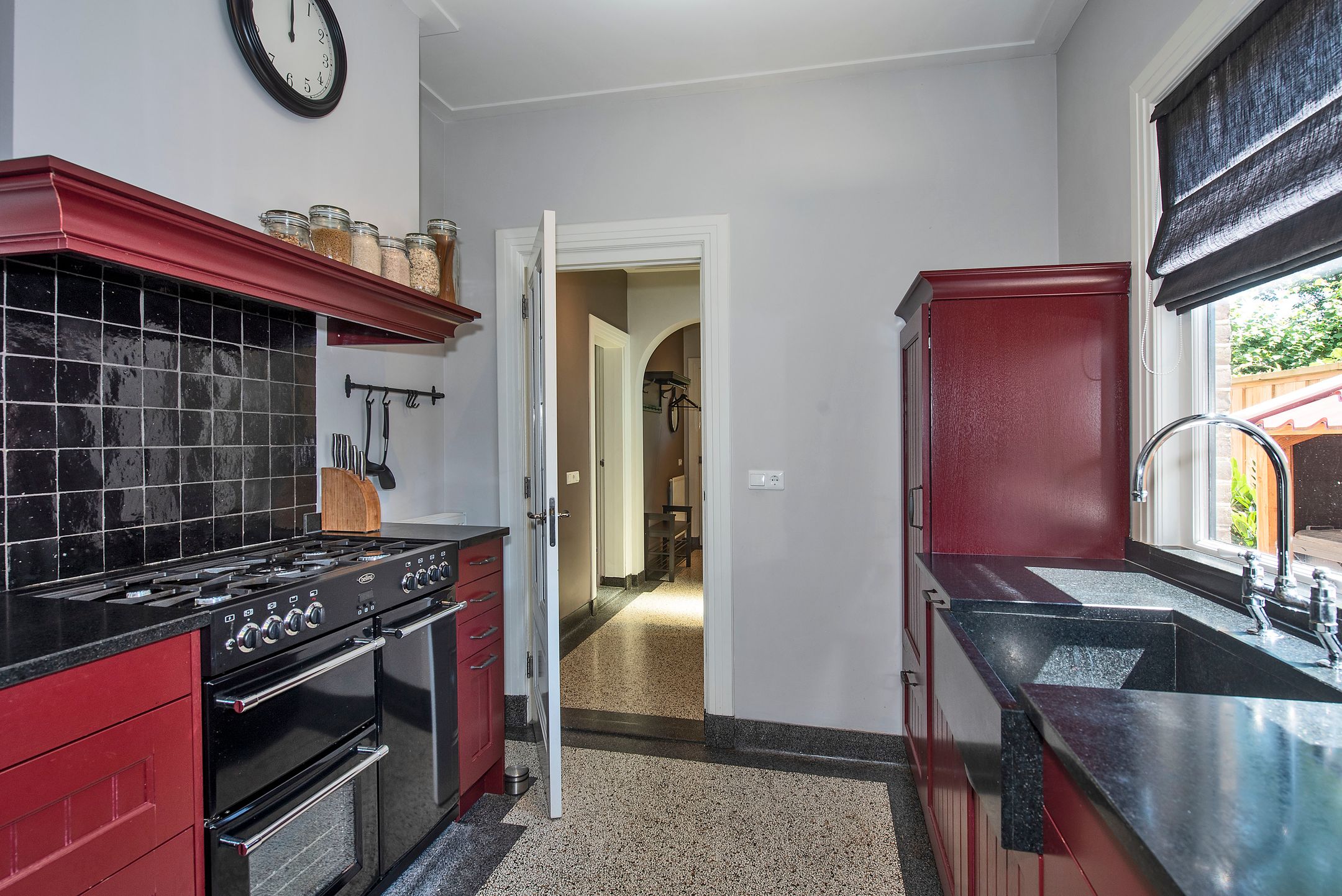 Foto 3 van Spoorstraat 12