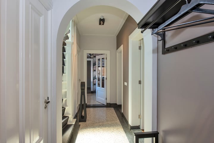 Foto 9 van Spoorstraat 12