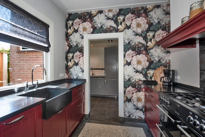 Foto 15 van Spoorstraat 12