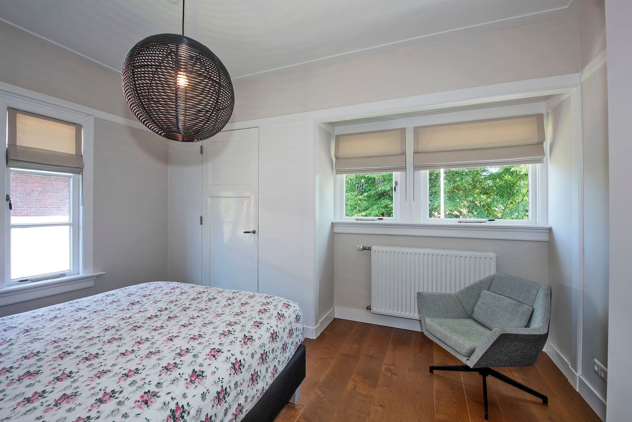 Foto 36 van Spoorstraat 12