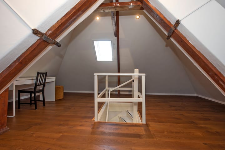 Foto 44 van Spoorstraat 12