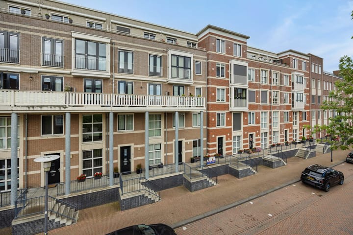 Foto 10 van Kanaalboulevard 60