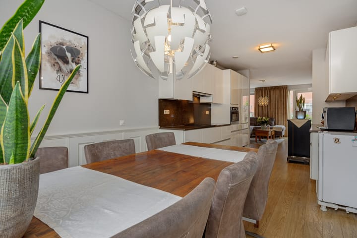 Foto 20 van Kanaalboulevard 60