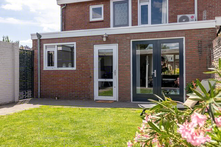 Foto 18 van Vulcaanstraat 58-C