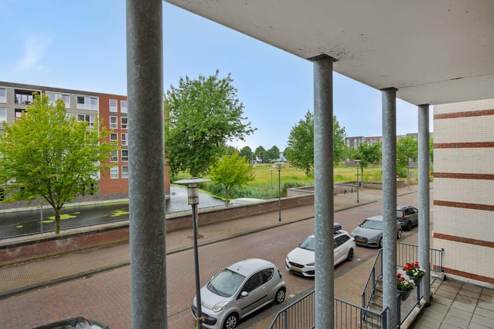 Foto 40 van Kanaalboulevard 60