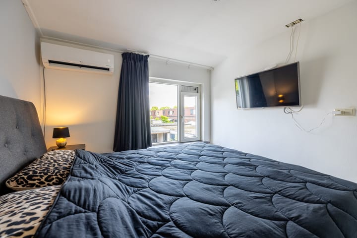 Foto 36 van Vulcaanstraat 58-C