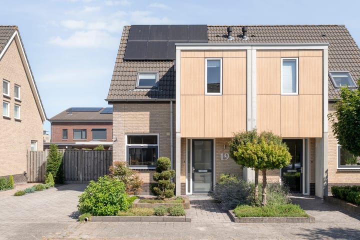 Foto 6 van Van Sandickstraat 19