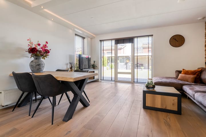 Foto 11 van Van Sandickstraat 19