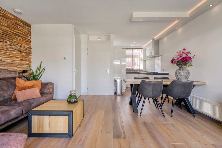 Foto 13 van Van Sandickstraat 19