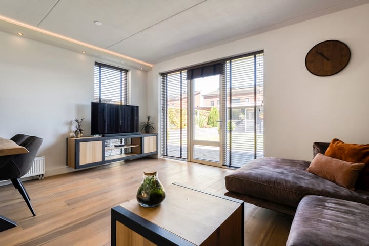 Foto 14 van Van Sandickstraat 19