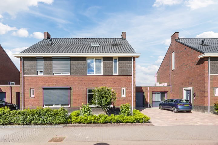 Foto 6 van Maximalaan 15