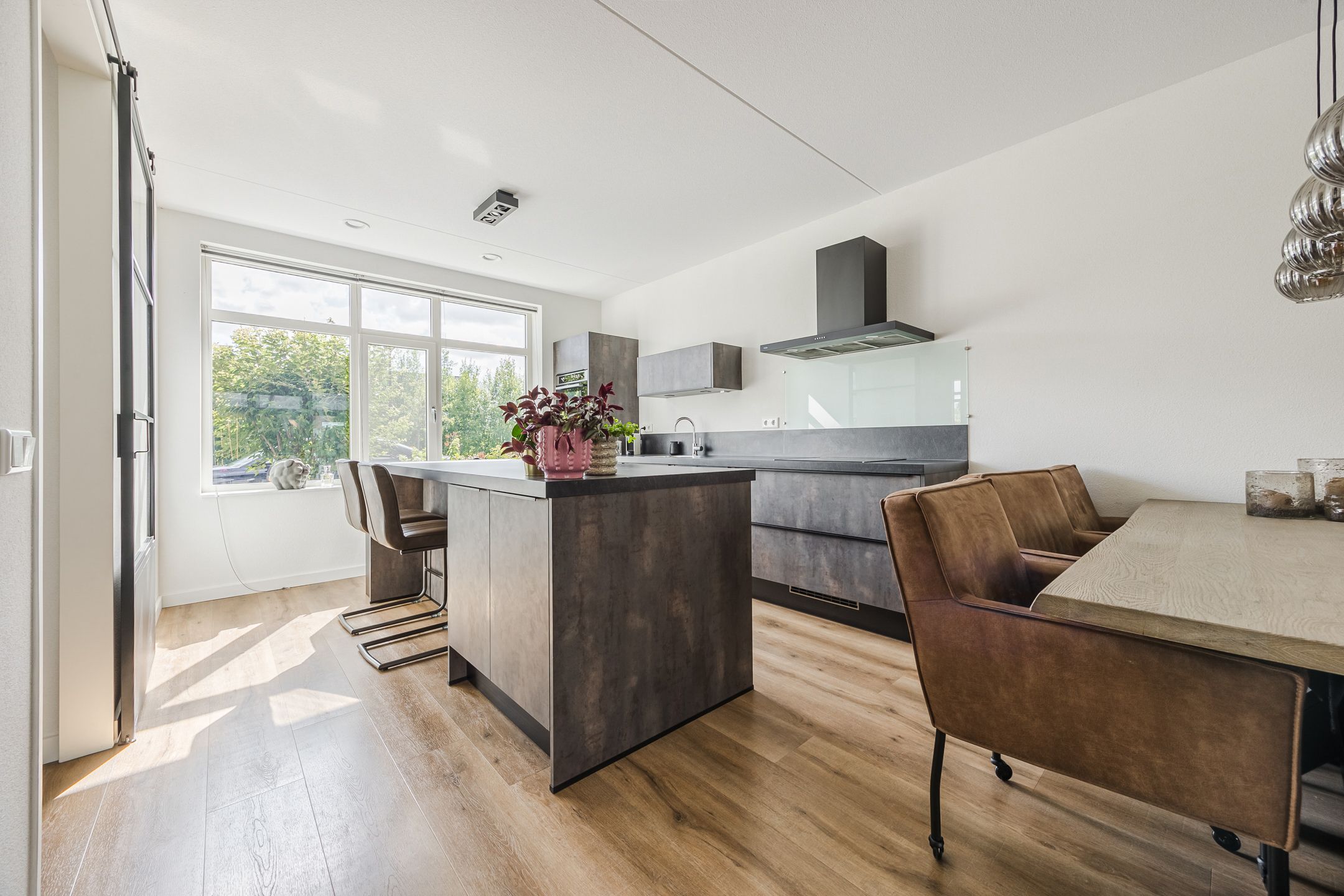 Foto 15 van Maximalaan 15