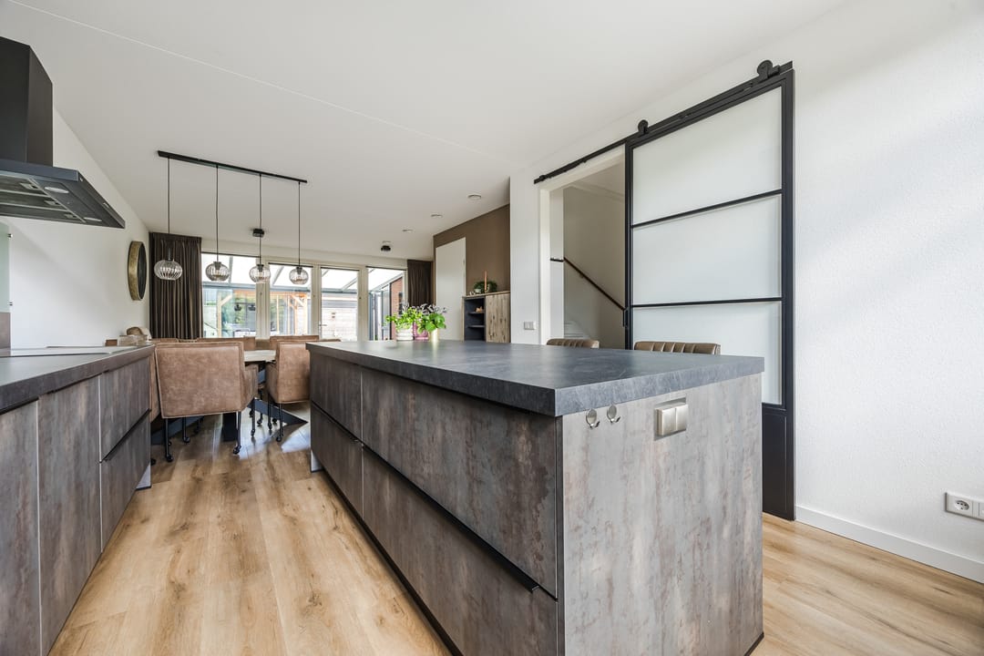 Foto 17 van Maximalaan 15