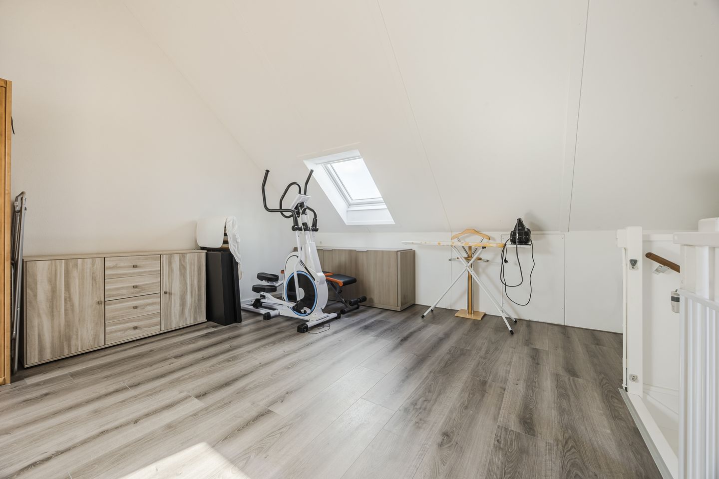 Foto 40 van Maximalaan 15