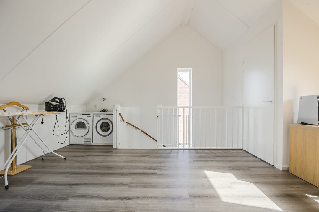 Foto 41 van Maximalaan 15