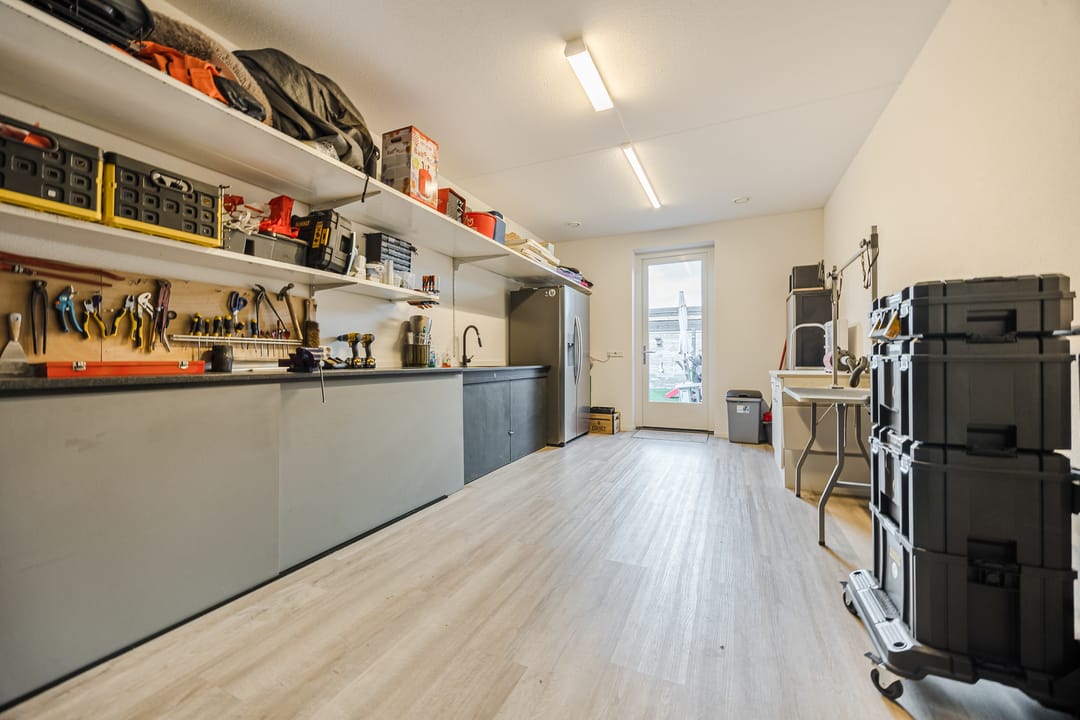 Foto 43 van Maximalaan 15