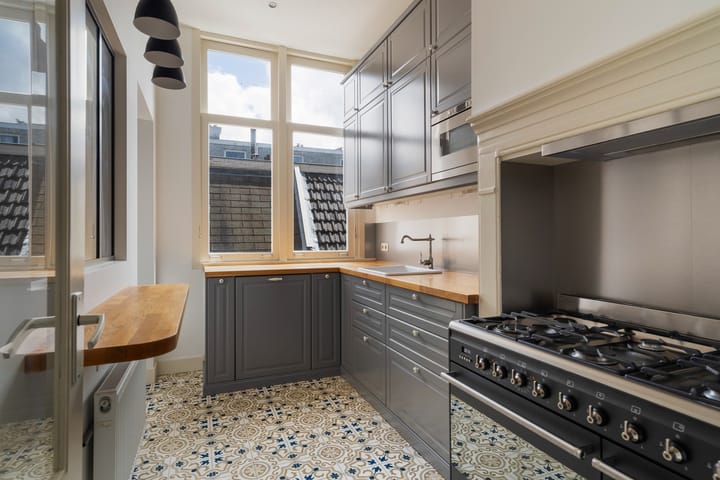 Foto 3 van Van Loostraat 64