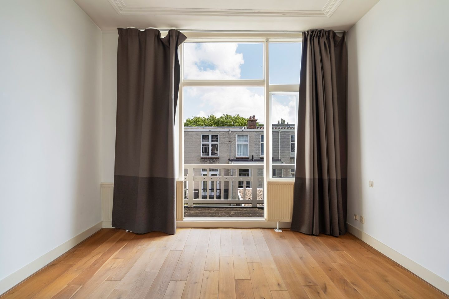 Foto 20 van Van Loostraat 64