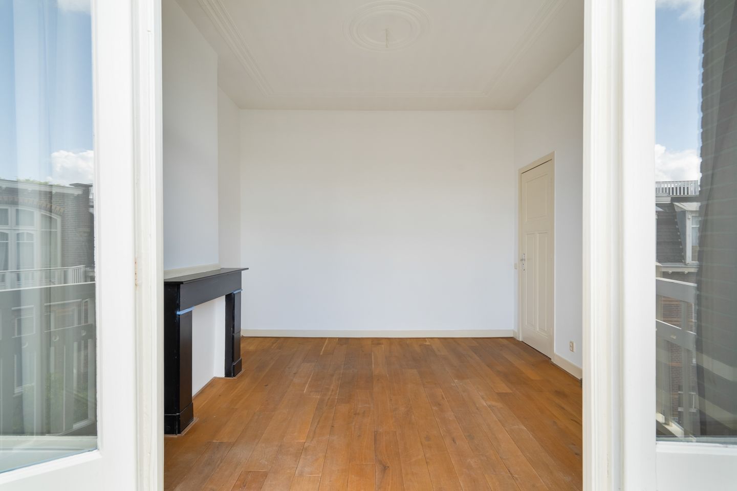 Foto 25 van Van Loostraat 64