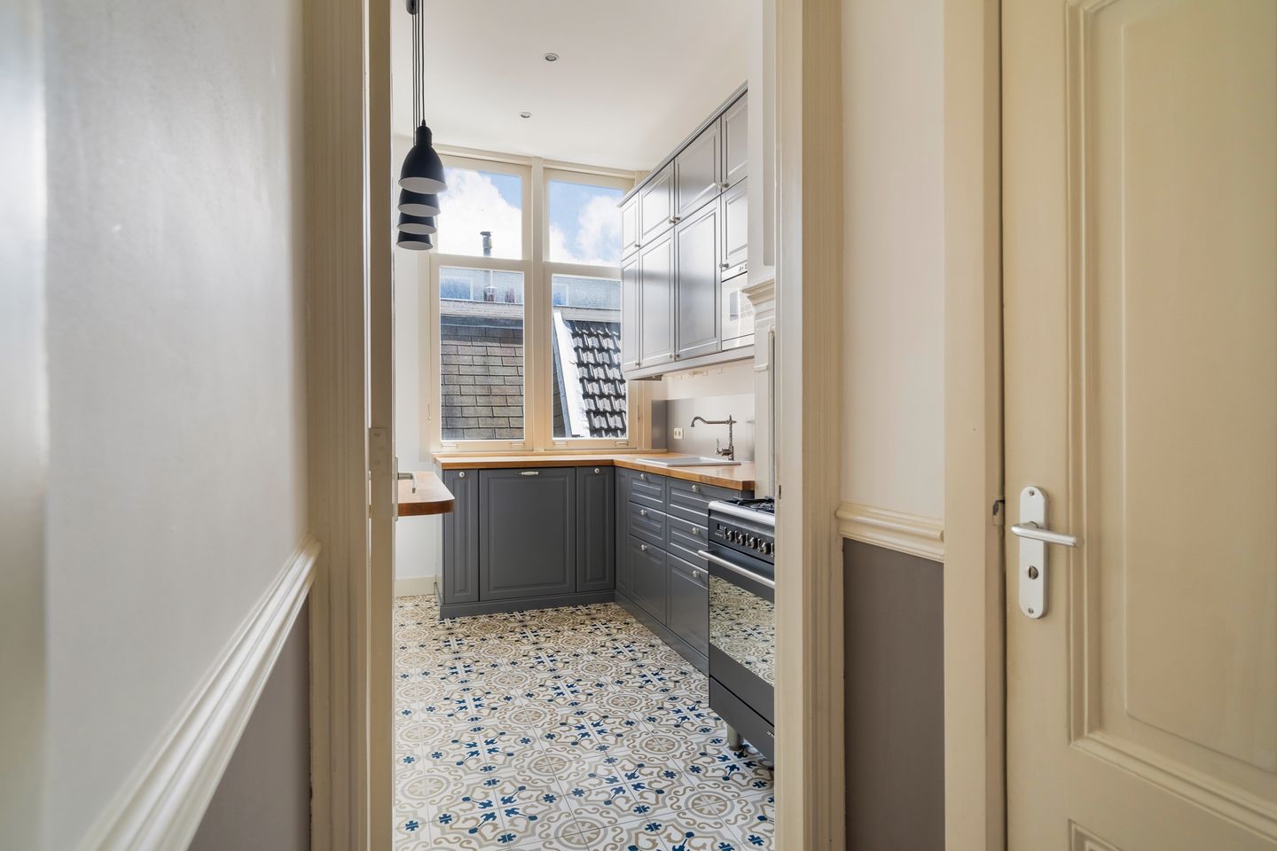 Foto 29 van Van Loostraat 64