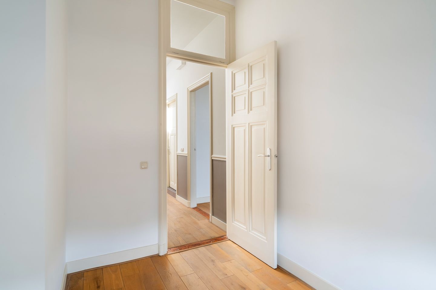 Foto 50 van Van Loostraat 64