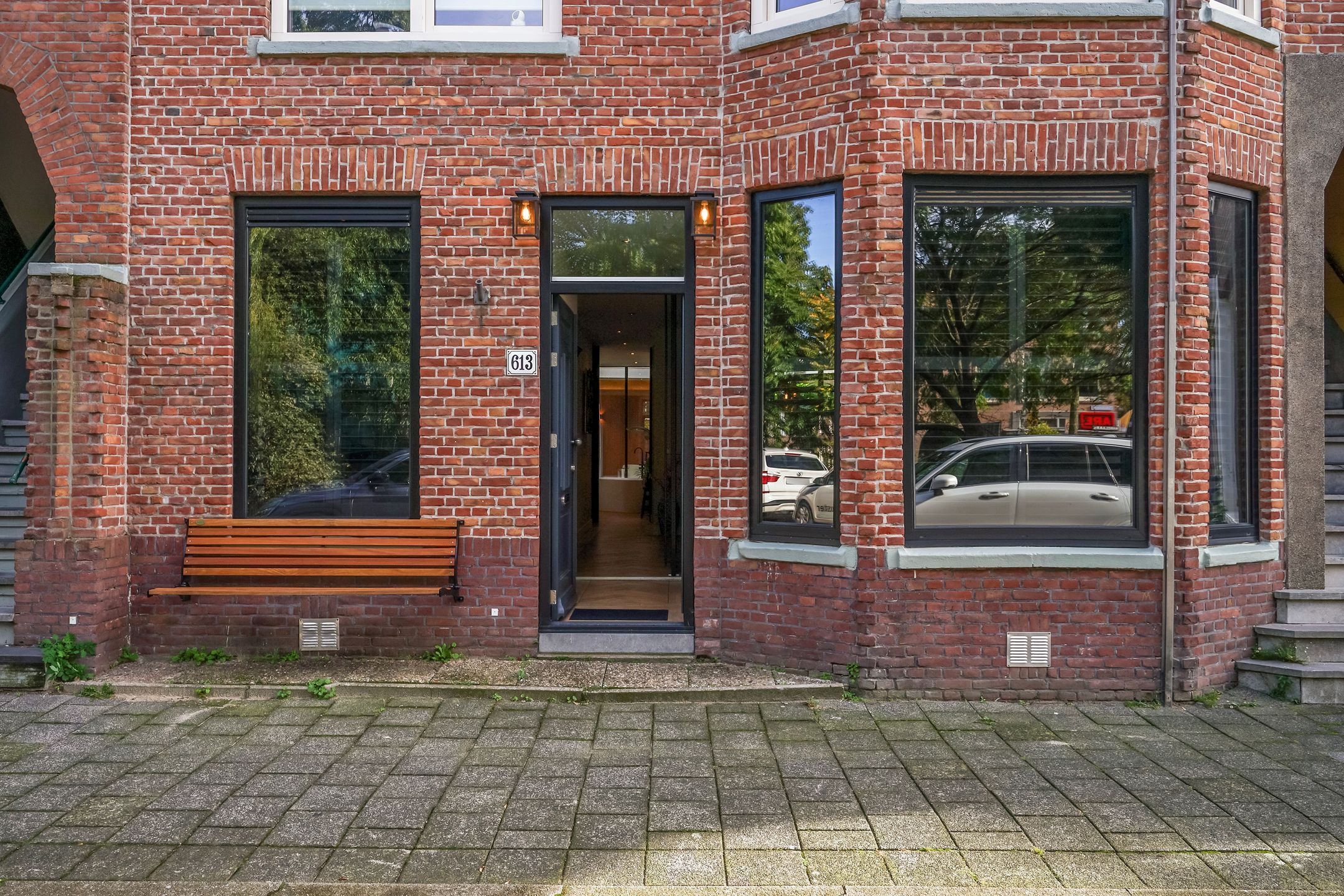 Photo 3 of Valkenboskade 613