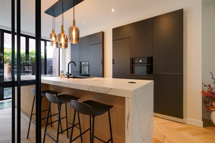 Photo 6 of Valkenboskade 613