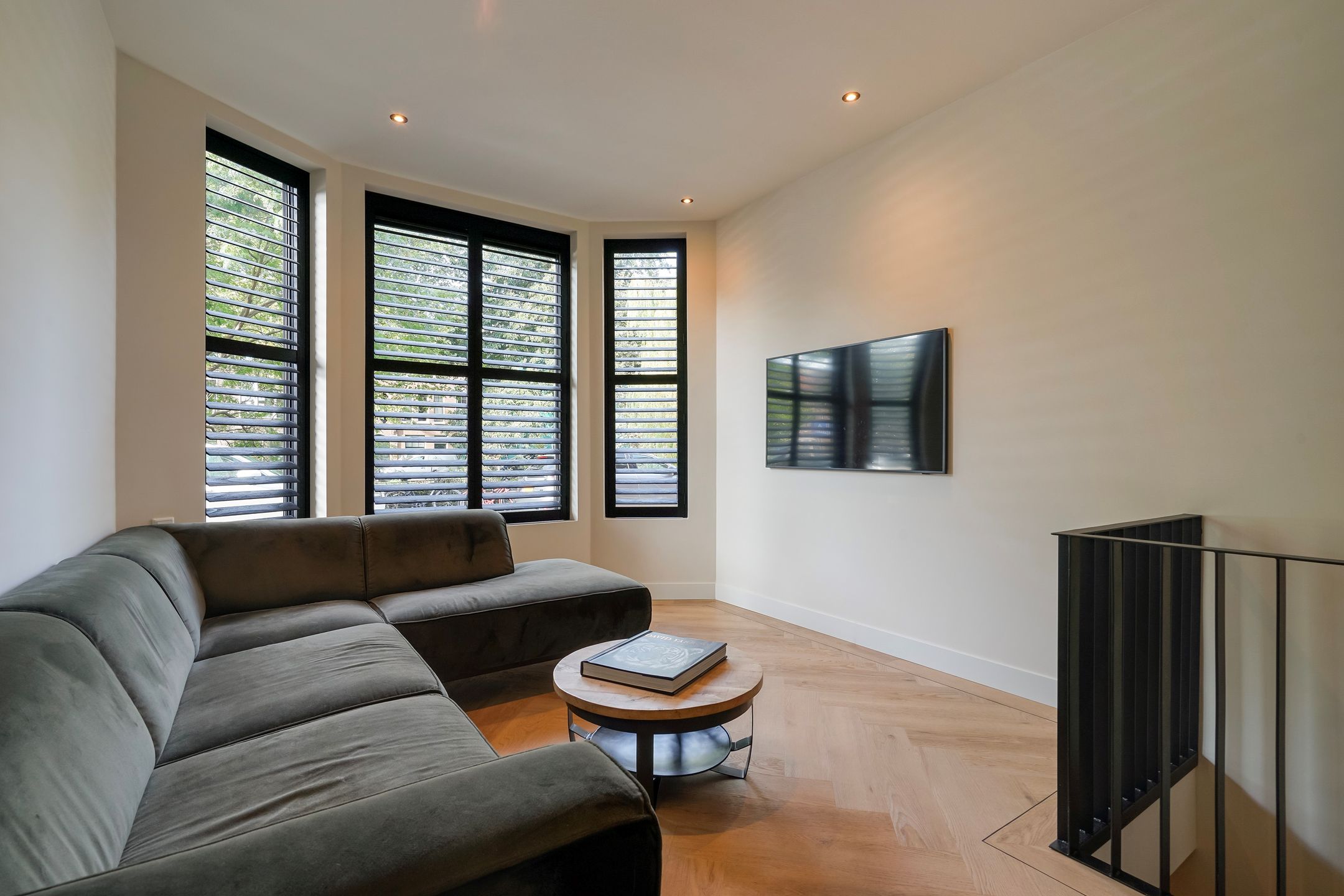 Photo 18 of Valkenboskade 613